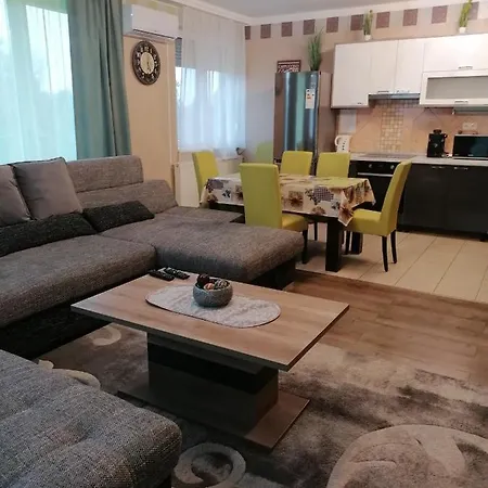 Apartment Mesi Lux *