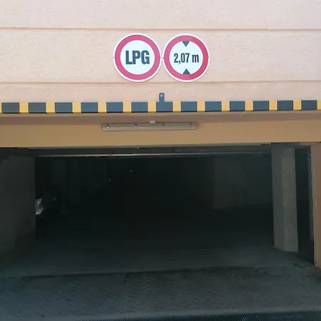 Mesi Lux Apartment *